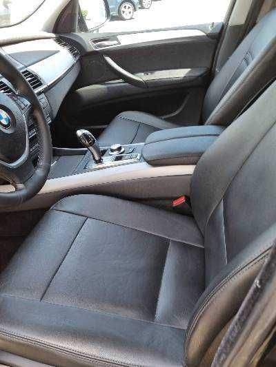 Автомобил BMW X5