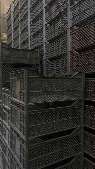 Plastmas yashik hamma razmerlari bor yengi