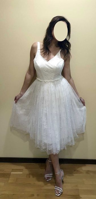 Rochie alba Mademoiselle, cu dantela si perle