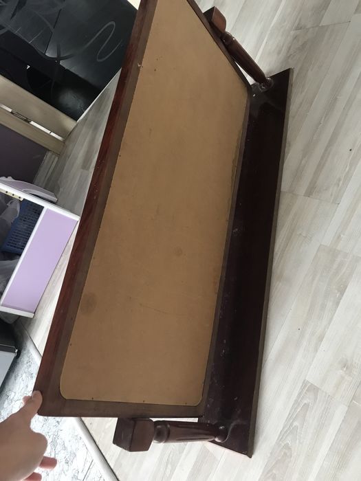 Зеркало для обувного магазина