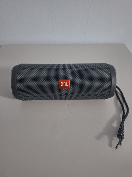 Boxa JBL aproape noua