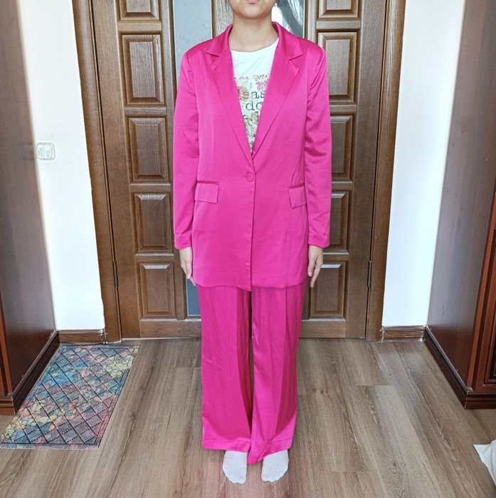 Розовый брючный костюм • 36 • отличное состояние