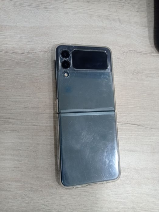 Samsung Flip 3 sotiladi