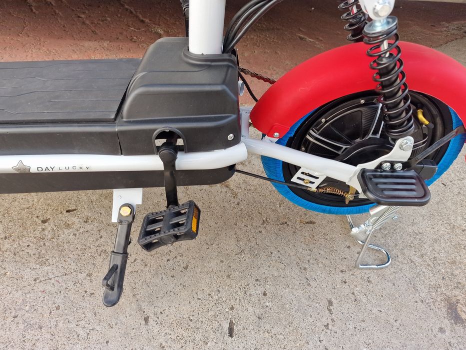 Scuter electric , moped , bicicleta electrica Cod 0010