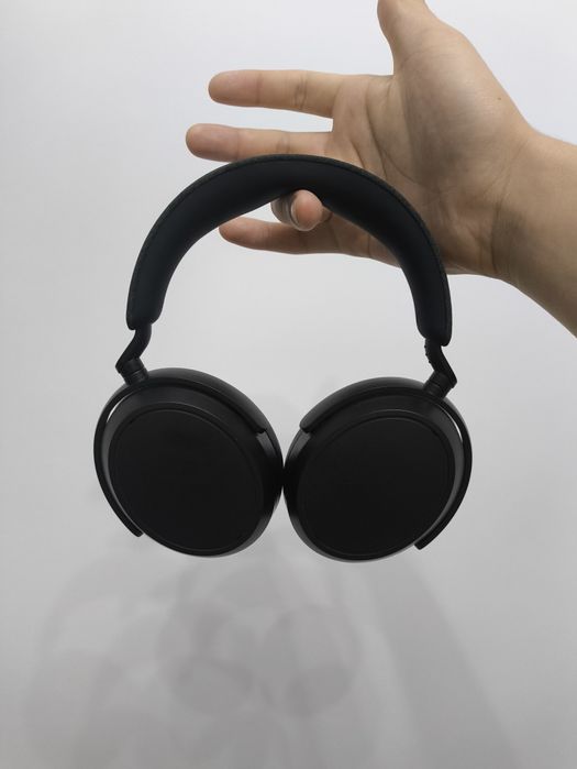 Продам наушники Sennheiser Momentum 4
