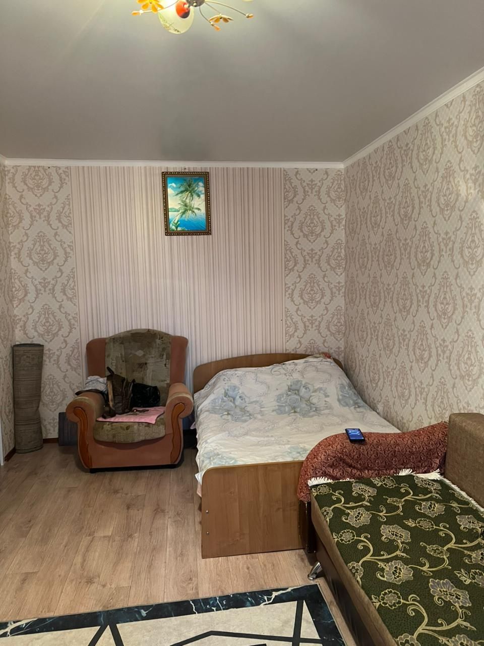 Продам 1комнатную поселек Солнечный