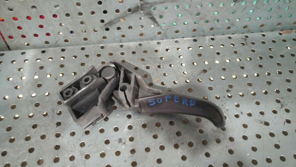 Maner deschidere capota cu cablu skoda superb 1 3u4 3b1823533