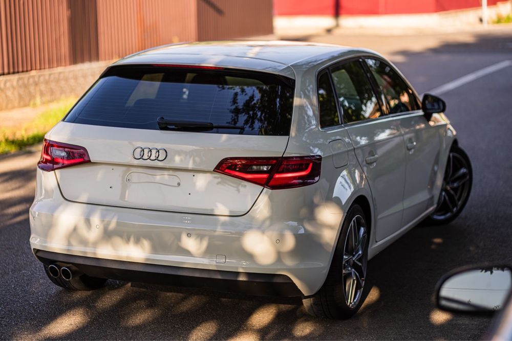Audi A3 S line impecabil tehnic si optic