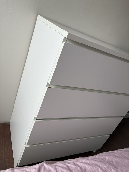 Vand comoda  in stare buna  80lungime ,48latime,100 inaltime !