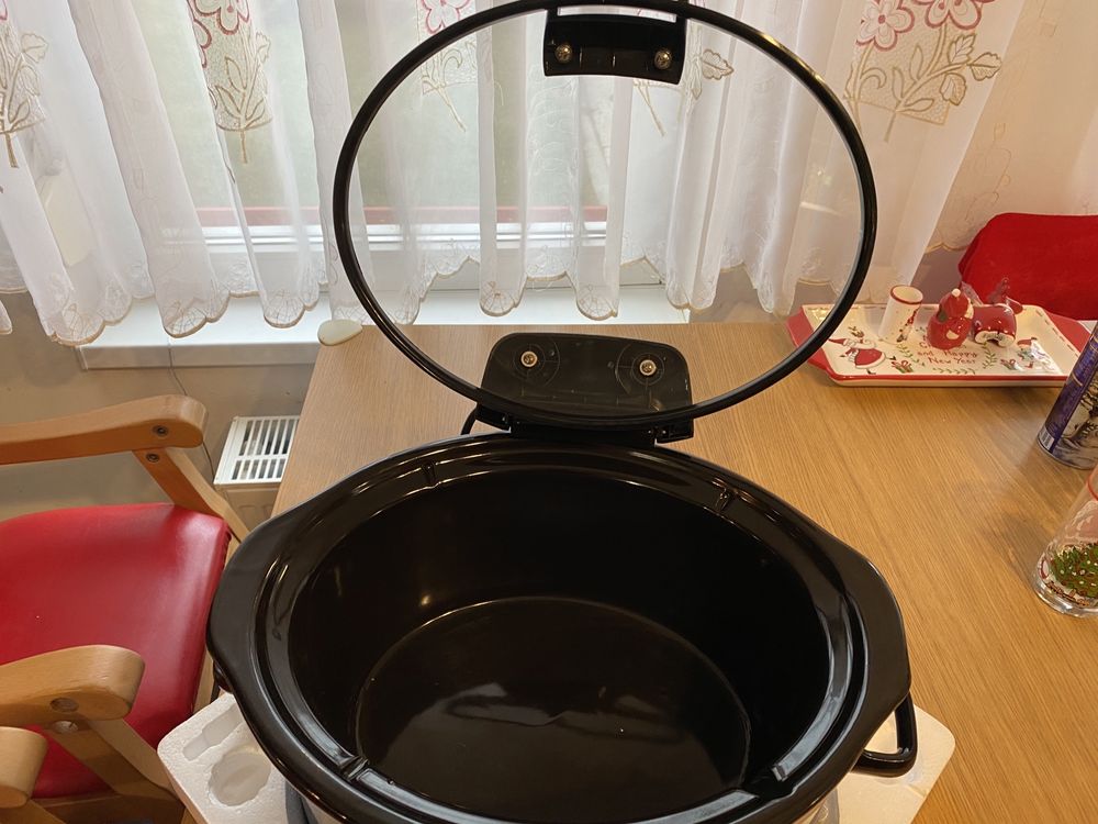 Crock Pot 5.7l ——