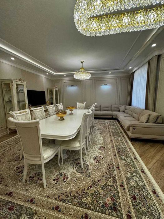 ГАБУС
Ц-2 (ор-р Алайский рынок)
4/5/8
Площадь: 166 м²