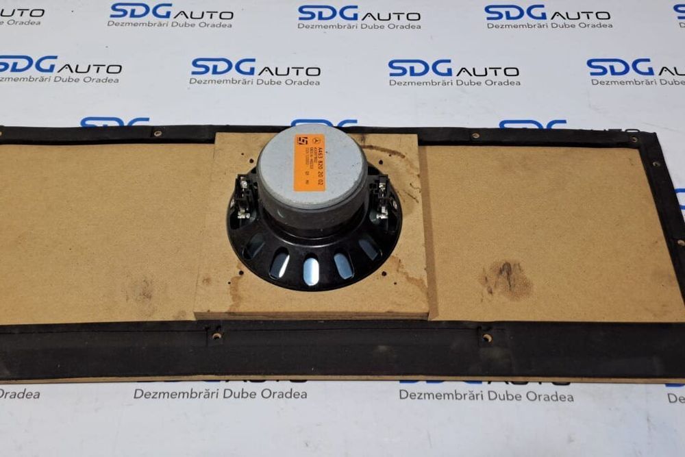 Boxa cu panou A4638202002 Mercedes G350 2011-2019