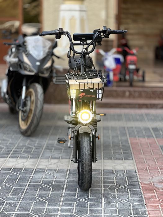 Prava soramaydigan Monster skuter optom narxda