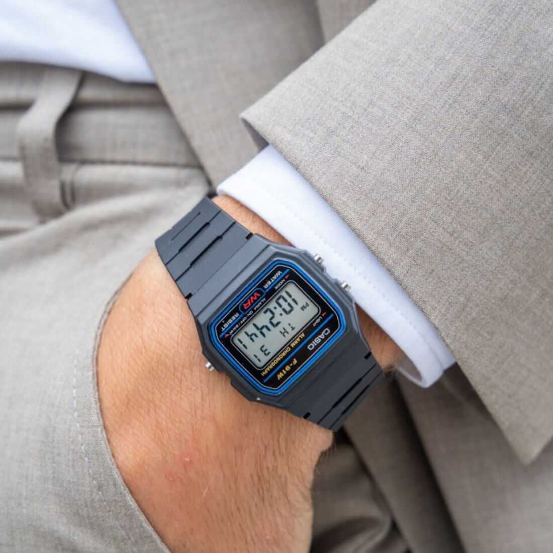 Часовник Casio F-91W-1YER