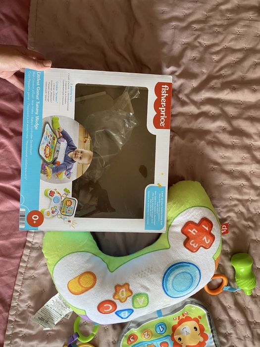 Интерактивна играчка Fisher Price - Възглавница със занимания