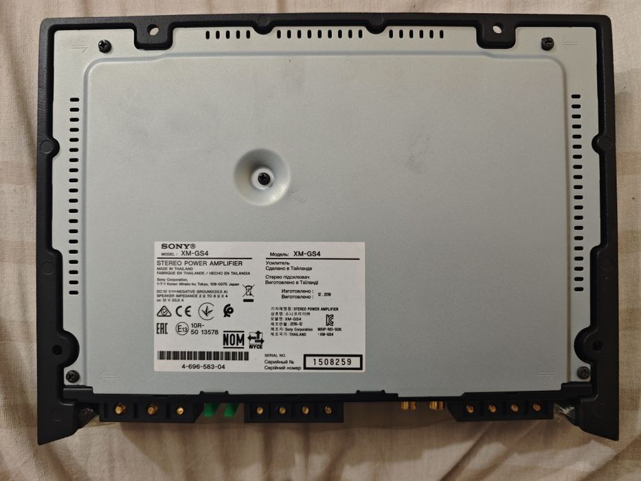 Усилитель Sony xm-gs4 как новый!