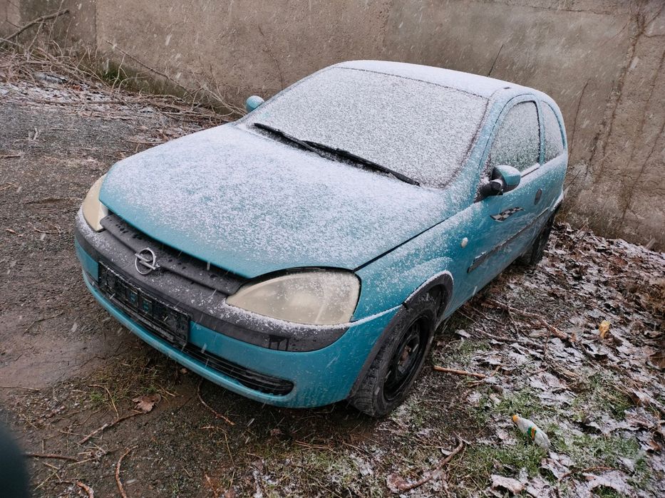Dezmembrari  Opel CORSA C  2000  > 2009 1.2 Benzina