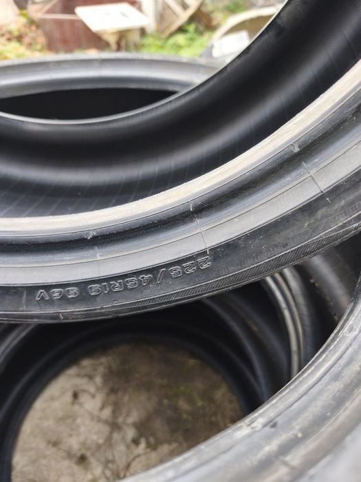 Anvelope 225 45 R19 235 55 R18 235 60 R18