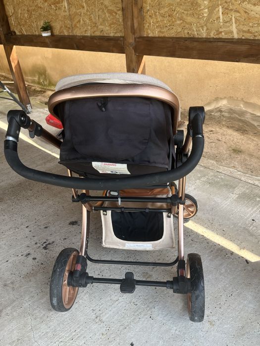Carucior        3 in 1