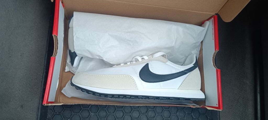 Мъжки маратонки на Nike - номер 44, стелка 28 см., цена 110 лева
