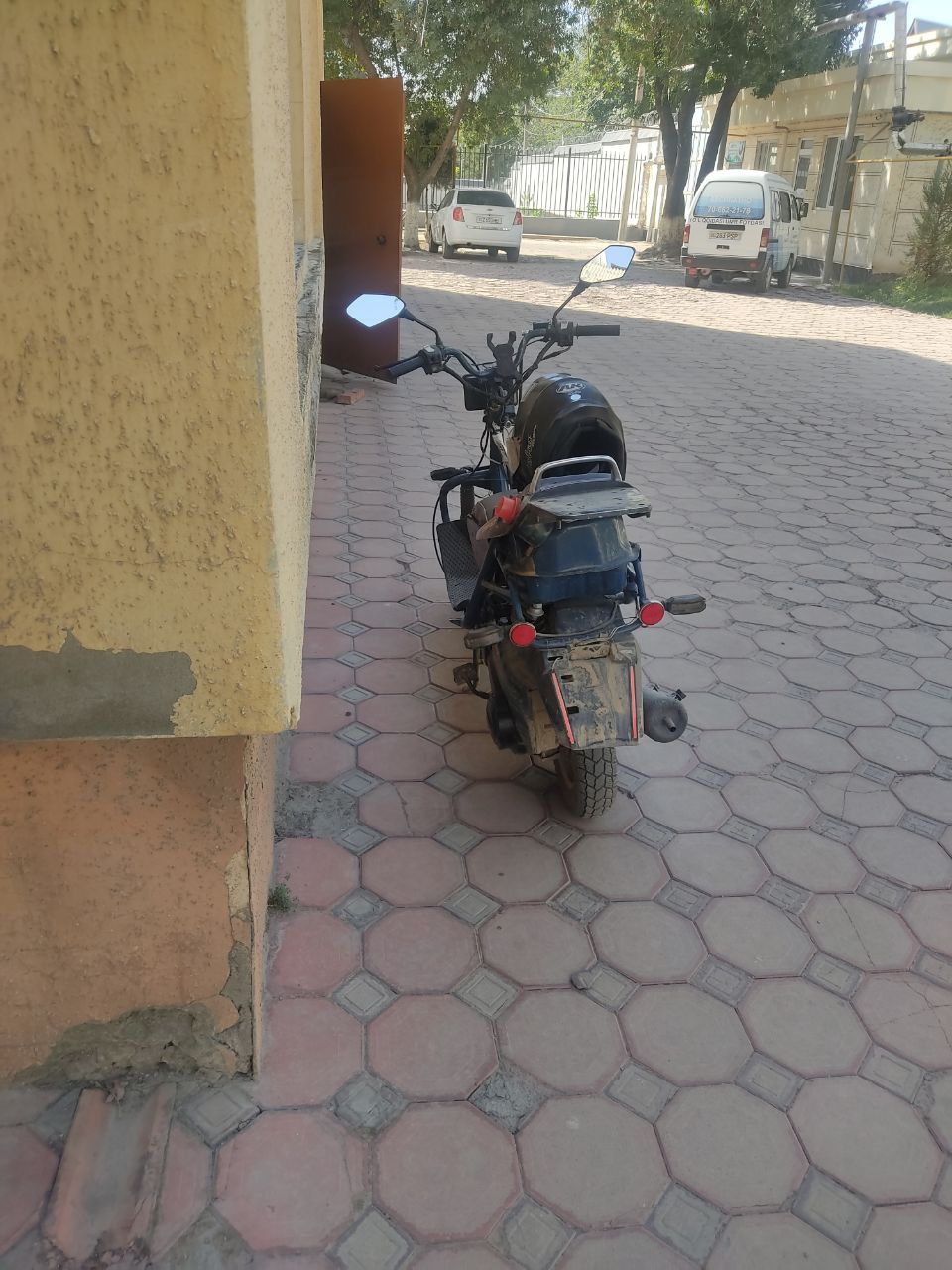 Продам мото скутер 150 кобовый
