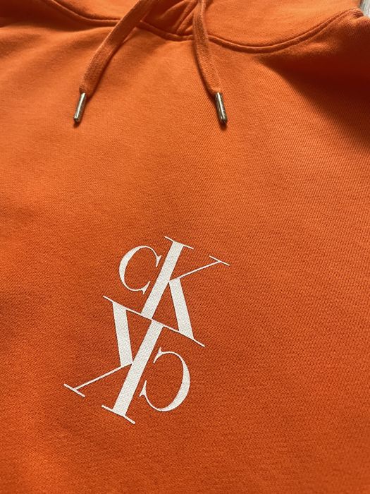 Оранжево Calvin Klein худи