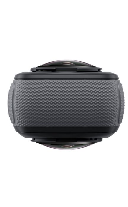 Экшн-камера Insta360 X4 Standard Bundle