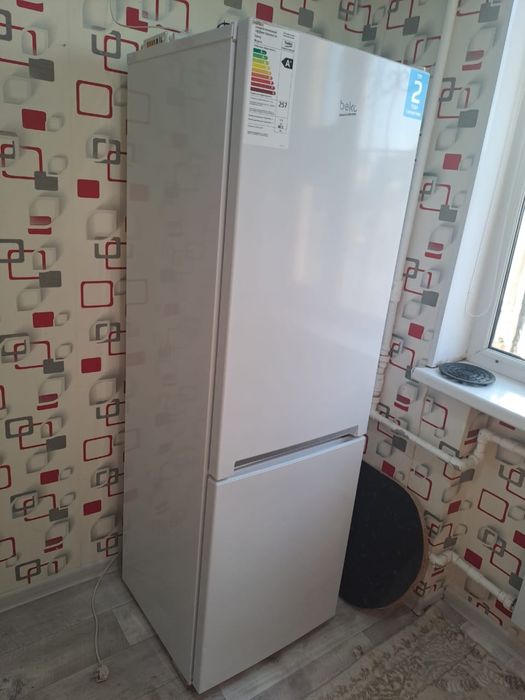 Холодильник в хорошем состоянии