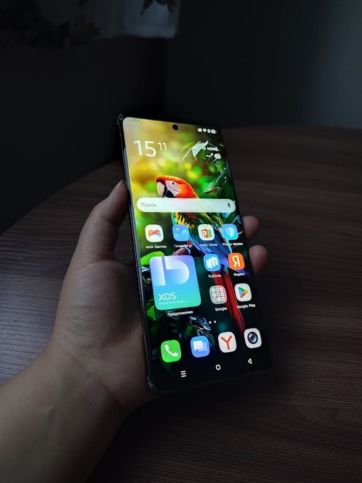 Срочно продам смартфон Infinix Hote 40 pro 5G