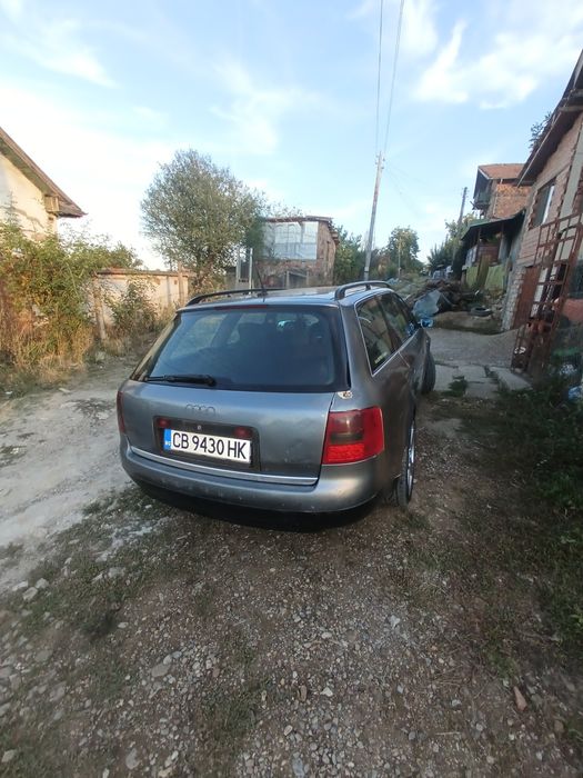 Ауди А6 Ц5 2.5 автомат куатро