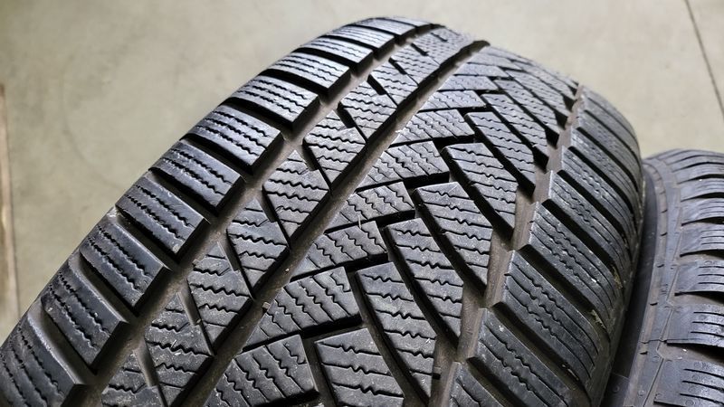 235/55/19 Continental 4бр RunFlat