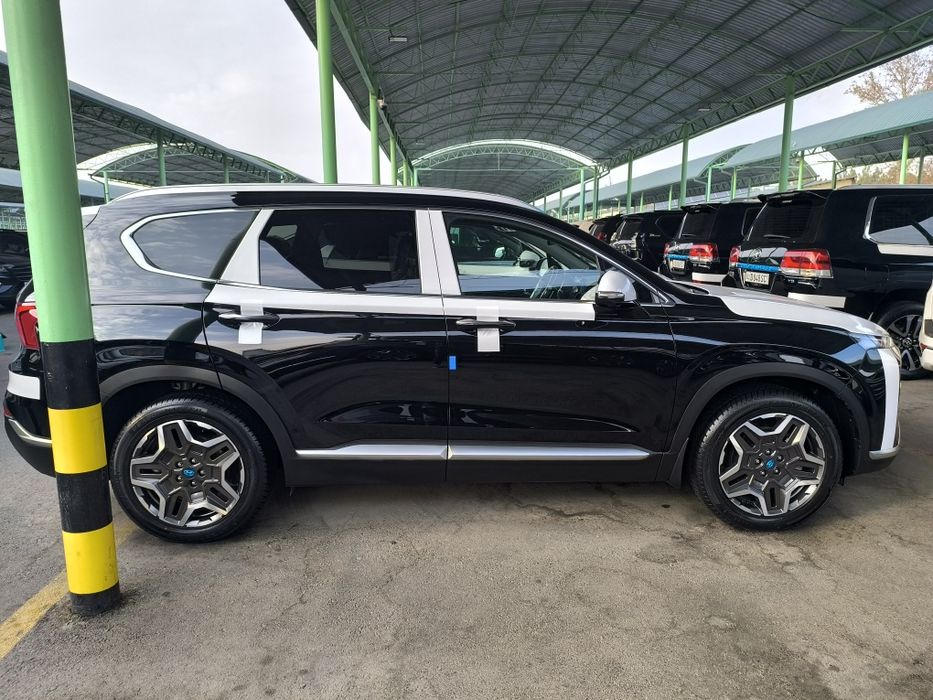 Hyundai Santa fe 2023 yil 2.5 Tali
