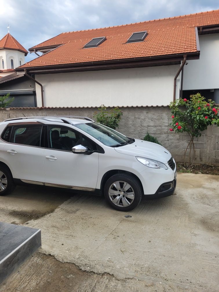 Peugeot 2008 Automat și variante ieftine