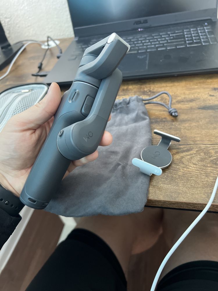 Стэдикам стабилизатор DJI Osmo Mobile 6