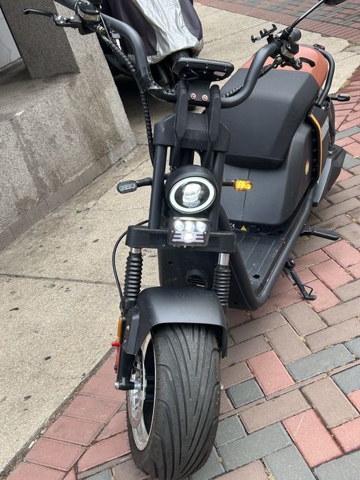 Scuter electric