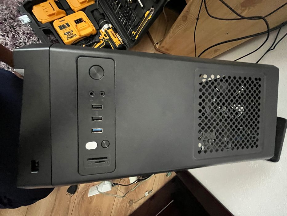 Vând setup gaming