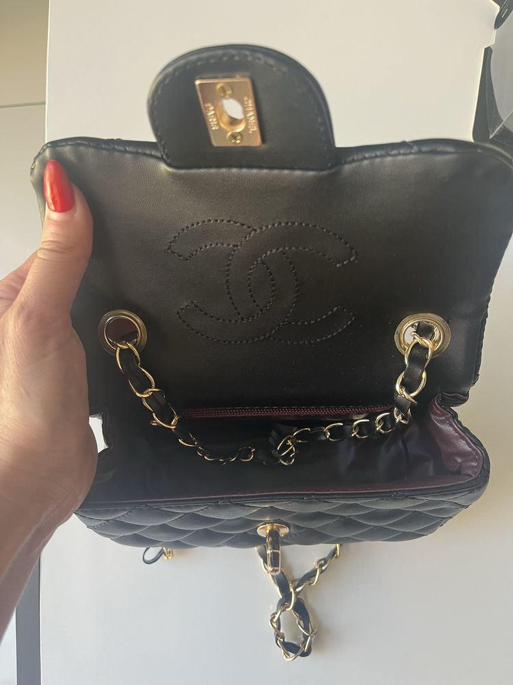 Chanel букле и кожа