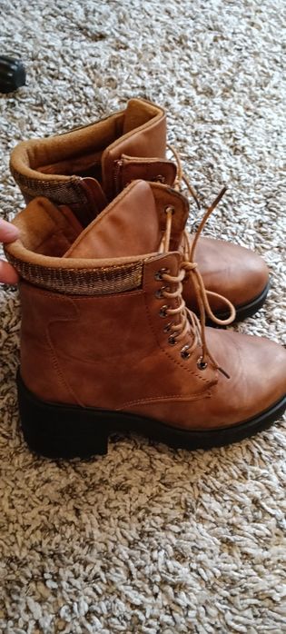 Ghete de damă măr.38