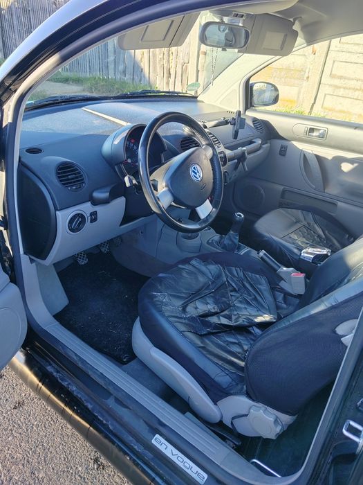 Volkswagen New Beetle