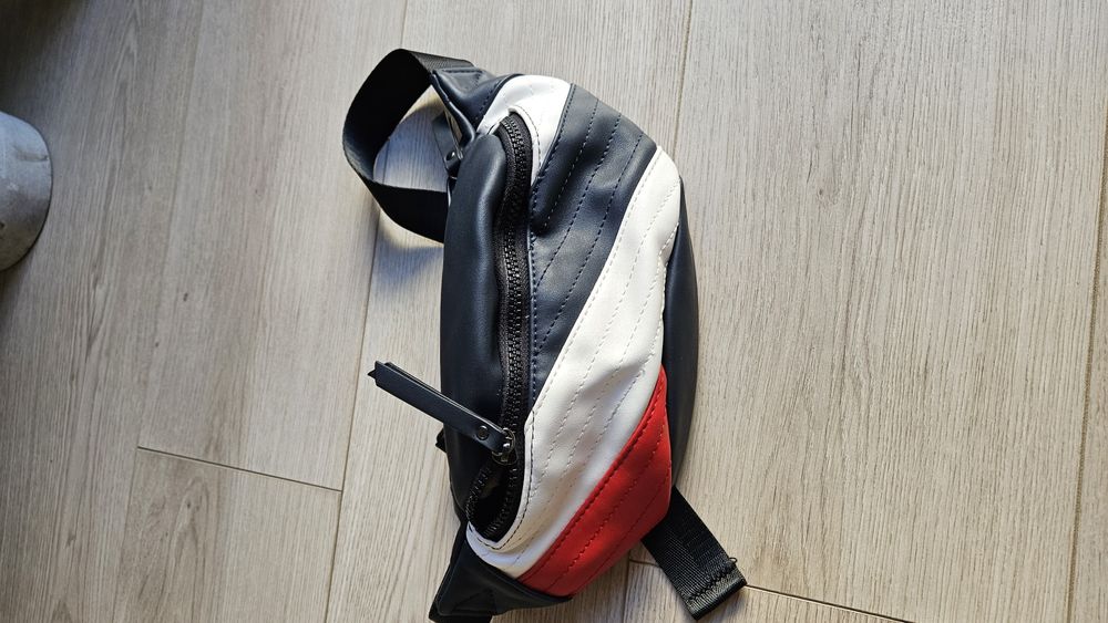 Borseta piele sintetica