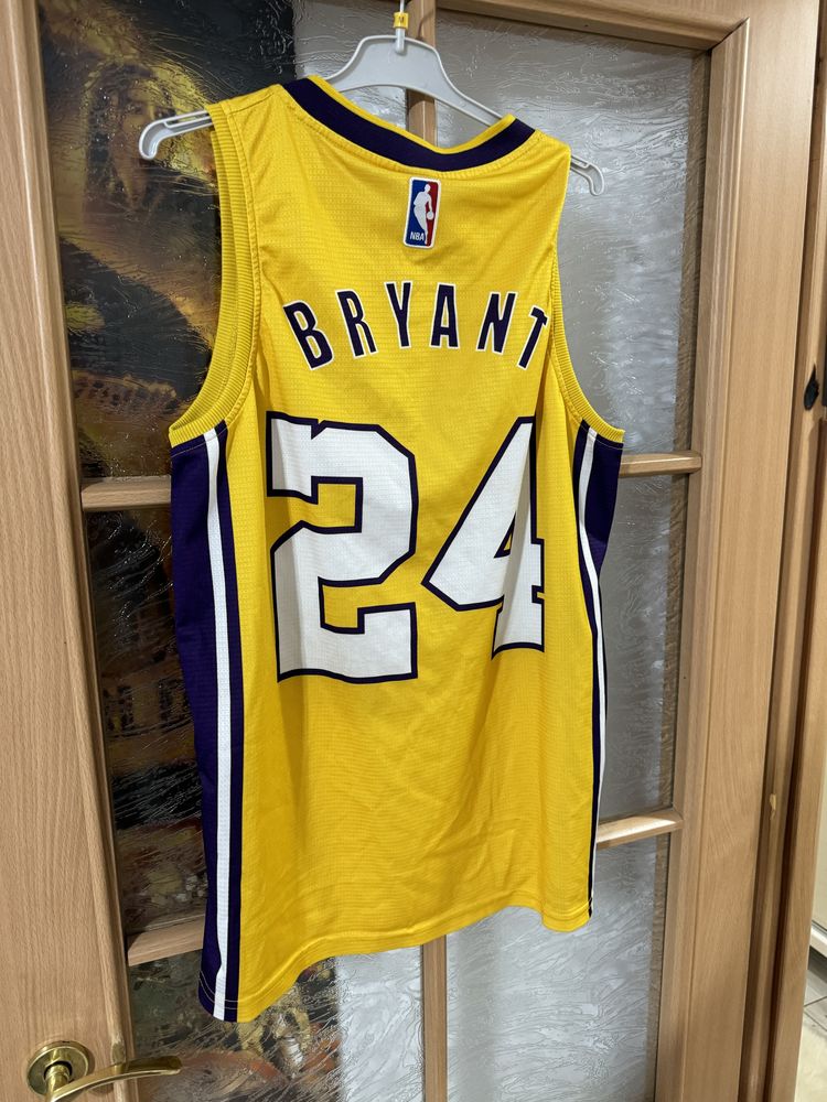 Maiou Kobe Bryant Lakers