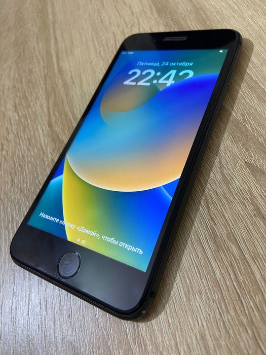 iPhone 8 plus 64 ГБ продается
