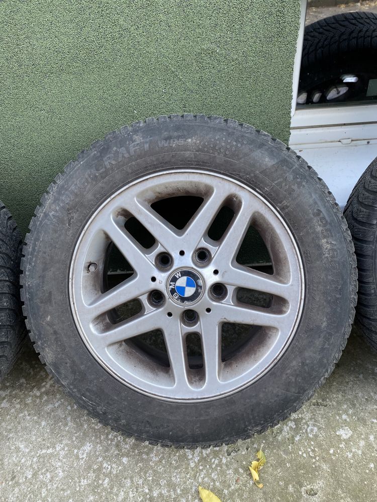 Комплект - зимни гуми 15” с джанти BMW