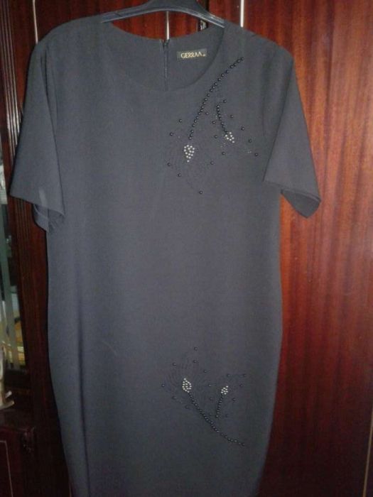 Vand rochie dama noua mar. 48