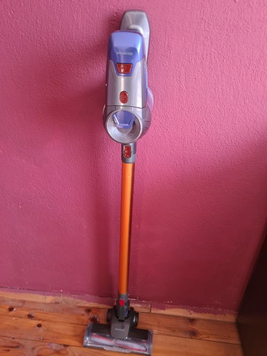 Безкабелна прахосмукачка Onson. K7 4в1