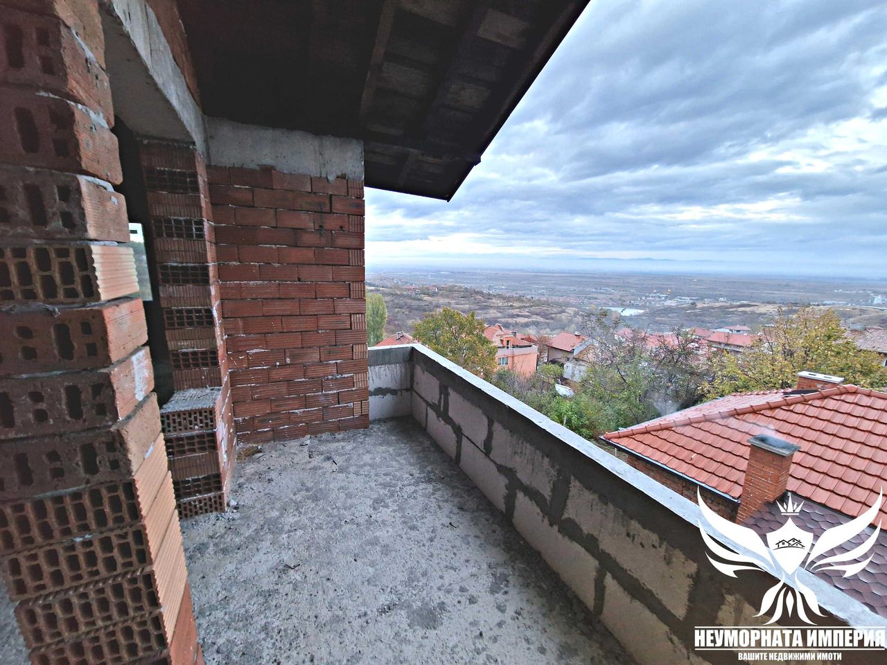 Продава се Къща в Асеновград - 384 кв.м за 391 €/кв.м - Снимка #23