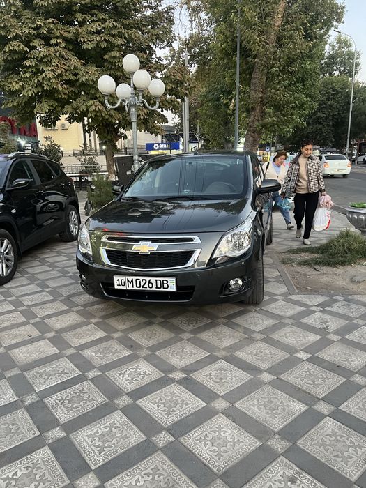 Zudlik bilan sotiladi