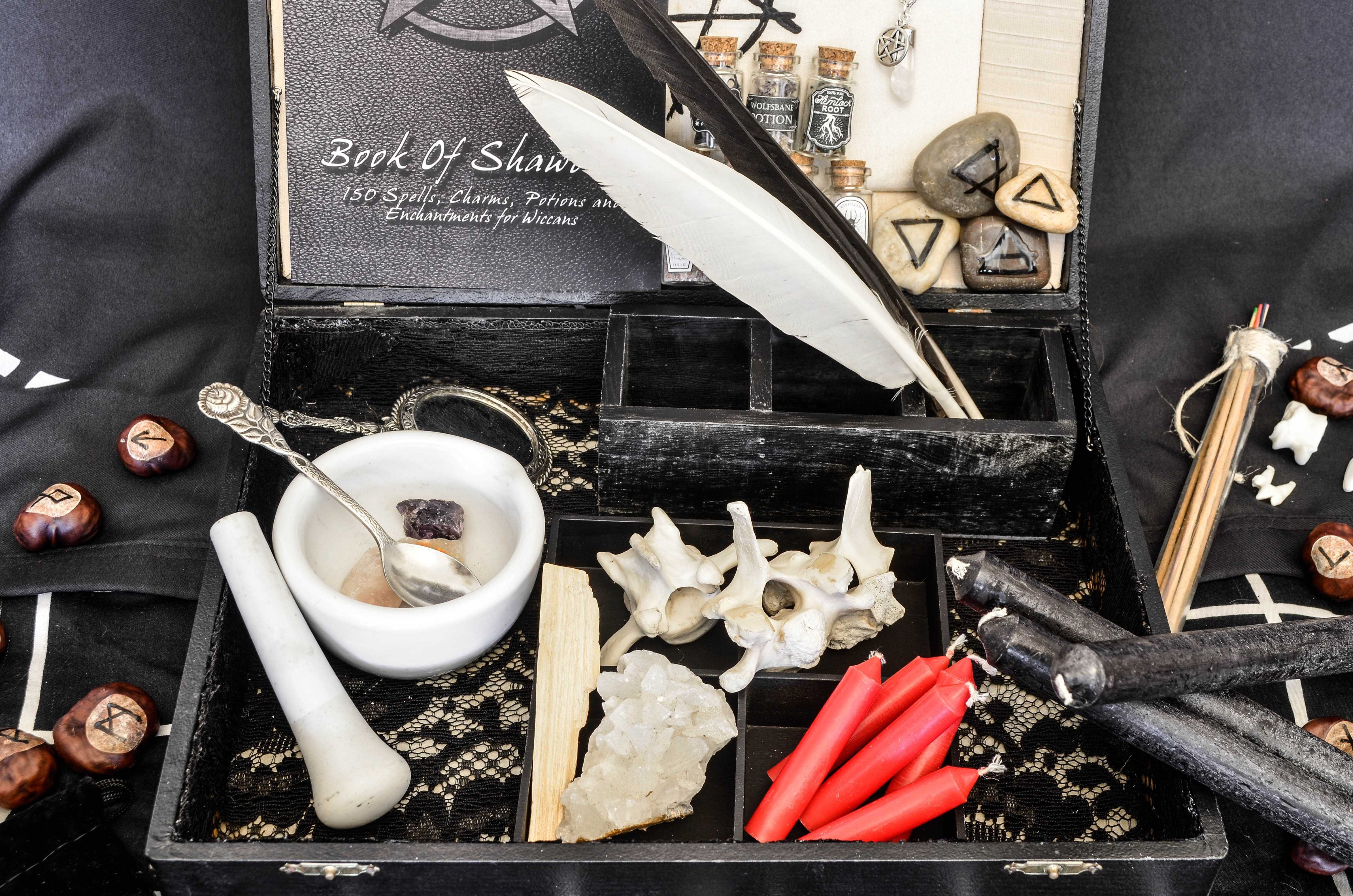 Witchcraft Box set de initiere in magie vraji wicca occult farmece