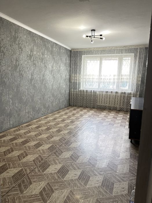 Продам 4х комнатную квартиру