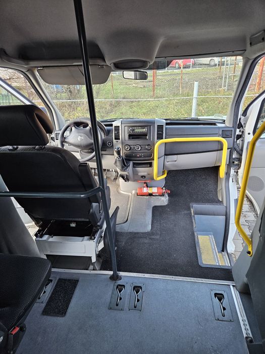 Vând VW Crafter 8+1